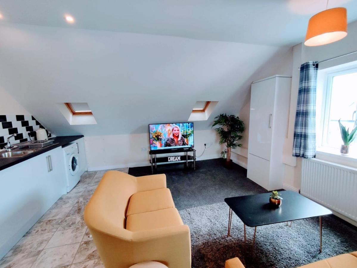 Crystal Suite 4 - Private Parking - Metro นอร์ทชีลด์ส ภายนอก รูปภาพ