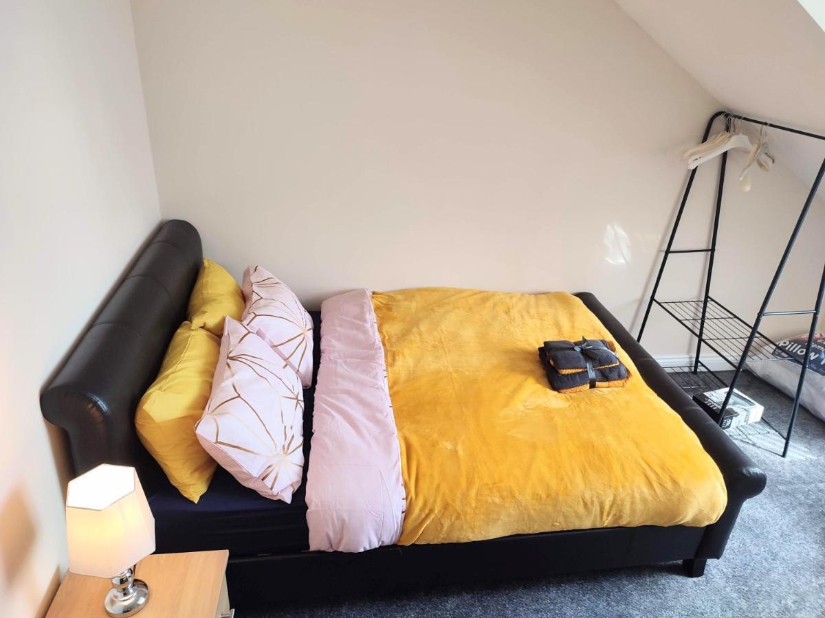 Crystal Suite 4 - Private Parking - Metro นอร์ทชีลด์ส ภายนอก รูปภาพ