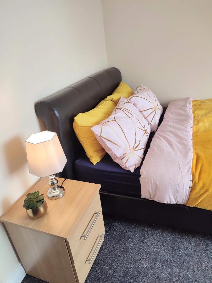 Crystal Suite 4 - Private Parking - Metro นอร์ทชีลด์ส ภายนอก รูปภาพ